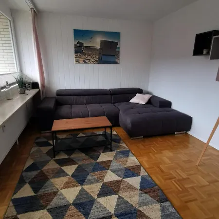 Ferienwohnung Fuer Grosse Familien Im Haus Akunak Busum Exterior photo